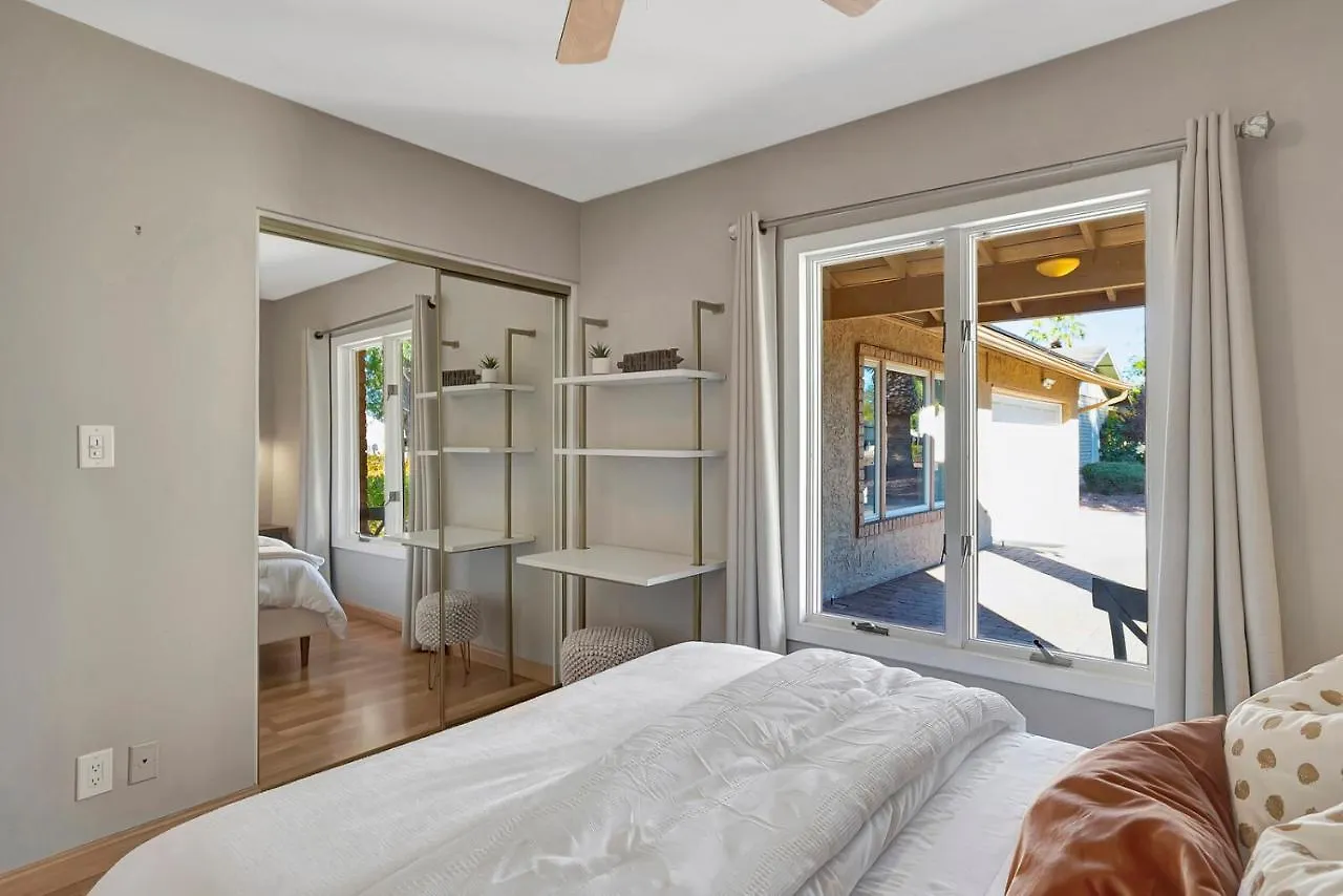 *NEW*Designer Oasis 4BDRM W/Pool/Jacuzzi/PoolTable/Mini Botanical Garden Villa Scottsdale 0*,  Verenigde Staten